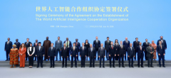 远远跨越日本的约1.2亿人的约3.3亿人